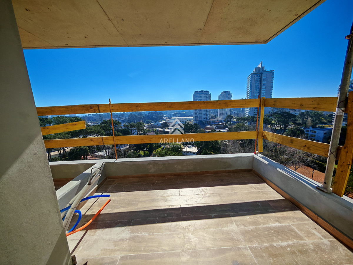 Apartamento ID.5561 - Venta Apartamento de 1 dormitorio en Punta del este View 2 con amenities