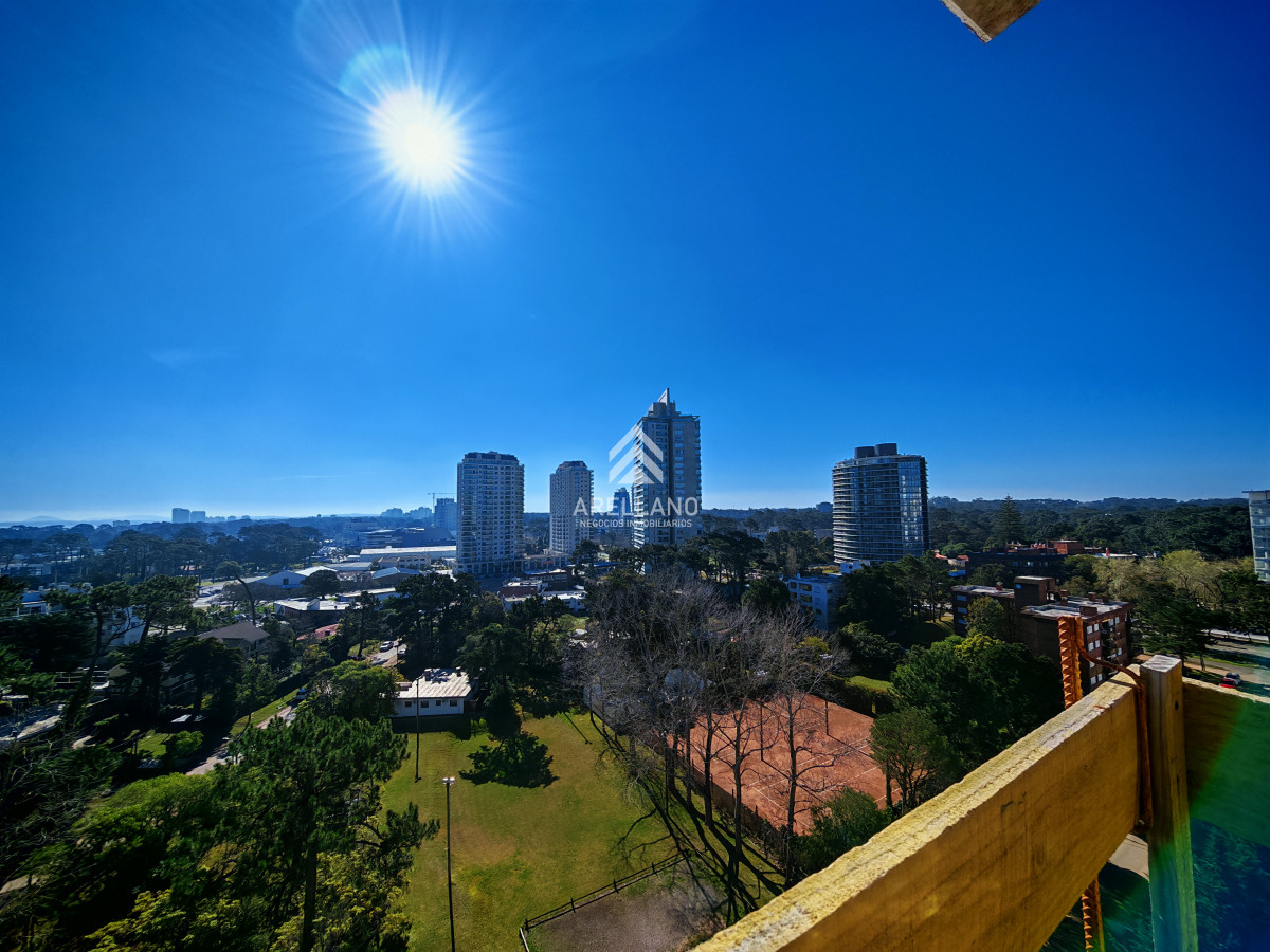 Apartamento ID.5561 - Venta Apartamento de 1 dormitorio en Punta del este View 2 con amenities