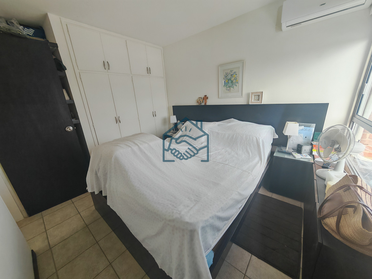 Apartamento ID.1532/Apartamento-en-venta-de-1-dormitorio-y-medio-en-Punta-del-este-buen-sol-y-vista-al-mar - Apartamento en venta de 1 dormitorio y medio en Punta del este buen sol y vista al mar