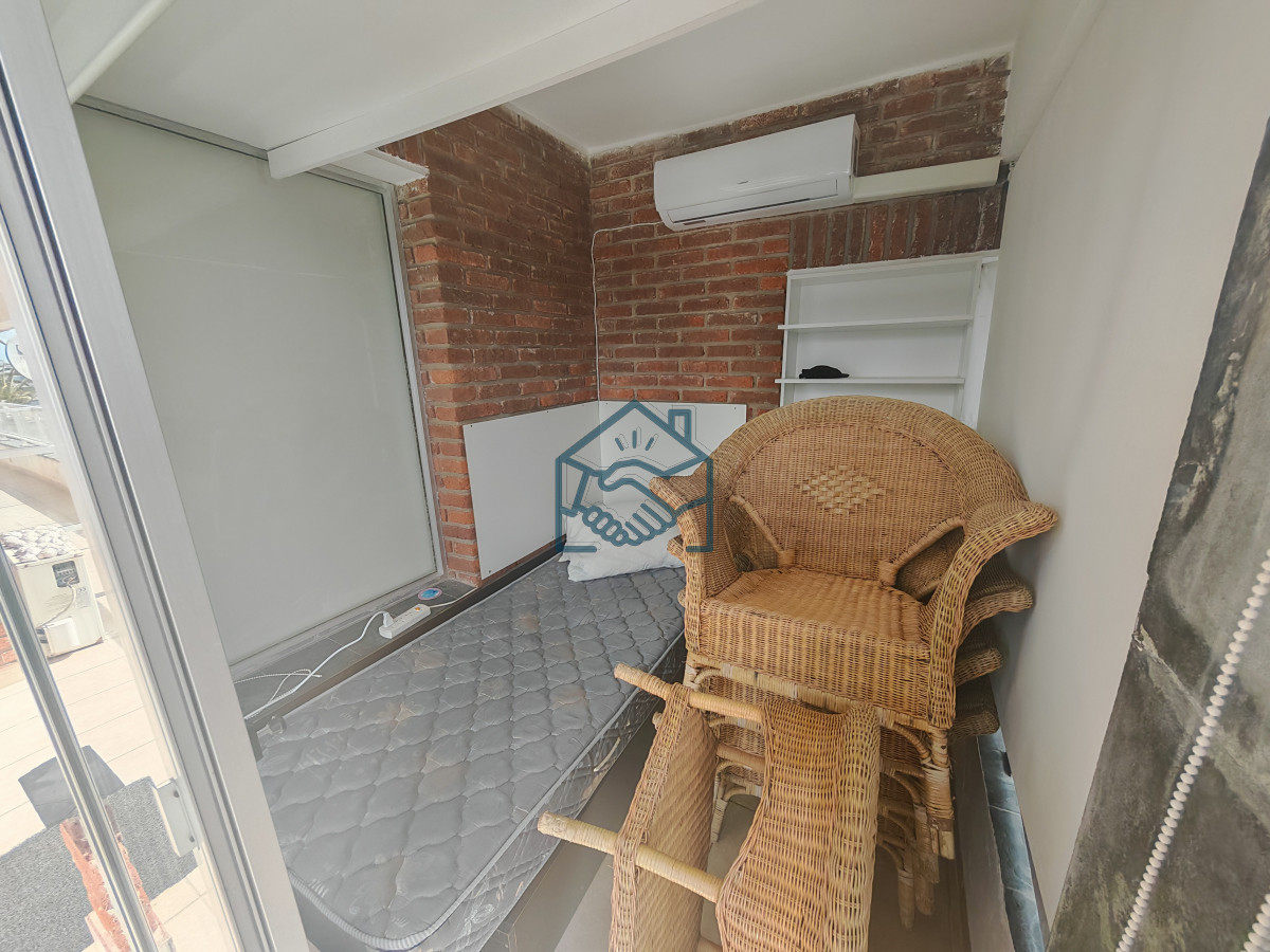 Apartamento ID.1532/Apartamento-en-venta-de-1-dormitorio-y-medio-en-Punta-del-este-buen-sol-y-vista-al-mar - Apartamento en venta de 1 dormitorio y medio en Punta del este buen sol y vista al mar