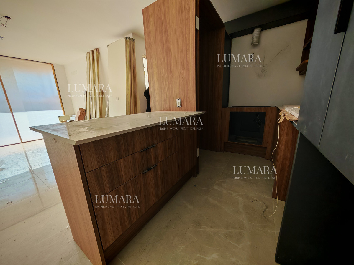 Apartamento ID.2562 - Apartamento de 1 dormitorio en Punta del este View 2 con amenities
