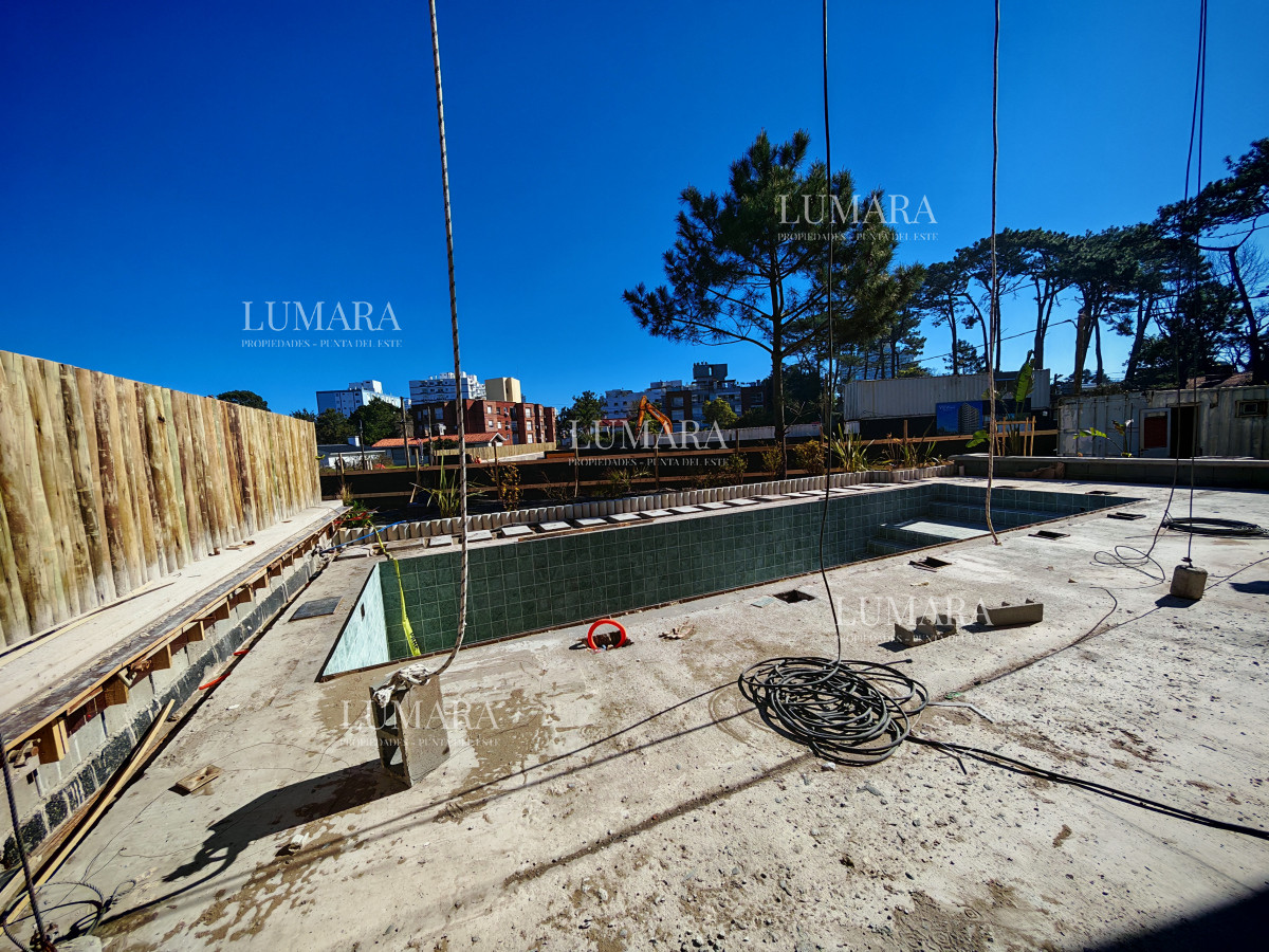 Apartamento ID.2562 - Apartamento de 1 dormitorio en Punta del este View 2 con amenities