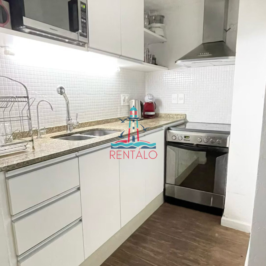 Apartamento ID.445 - Alquiler anual en Punta del este de 2 dormitorios 