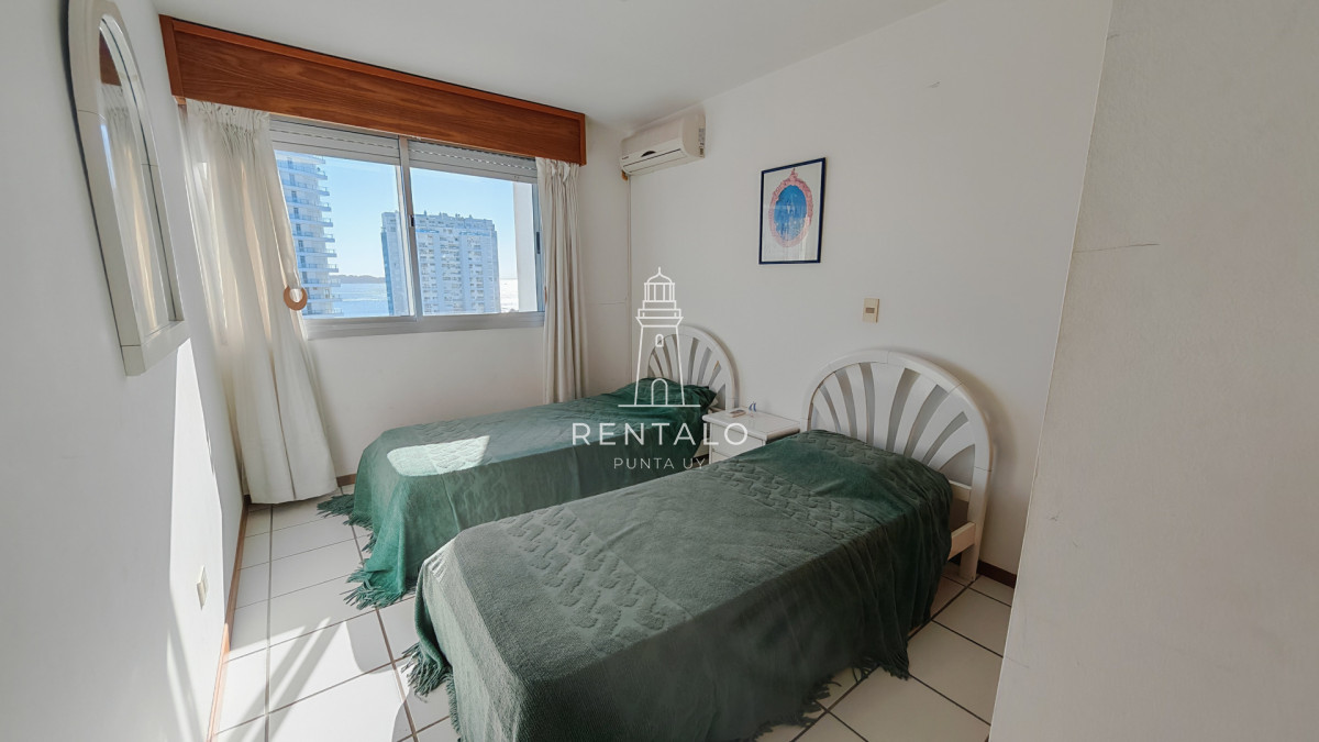 Apartamento ID.883 - Apartamento penthouse en venta 2 dormitorios en Punta del este 