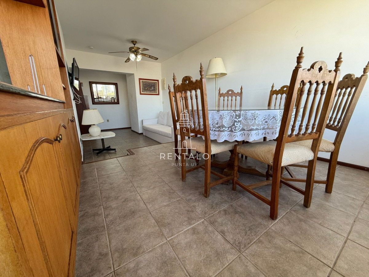 Apartamento ID.903 - Apartamento en venta de 2 dormitorios en Punta del este con garaje OPORTUNIDAD