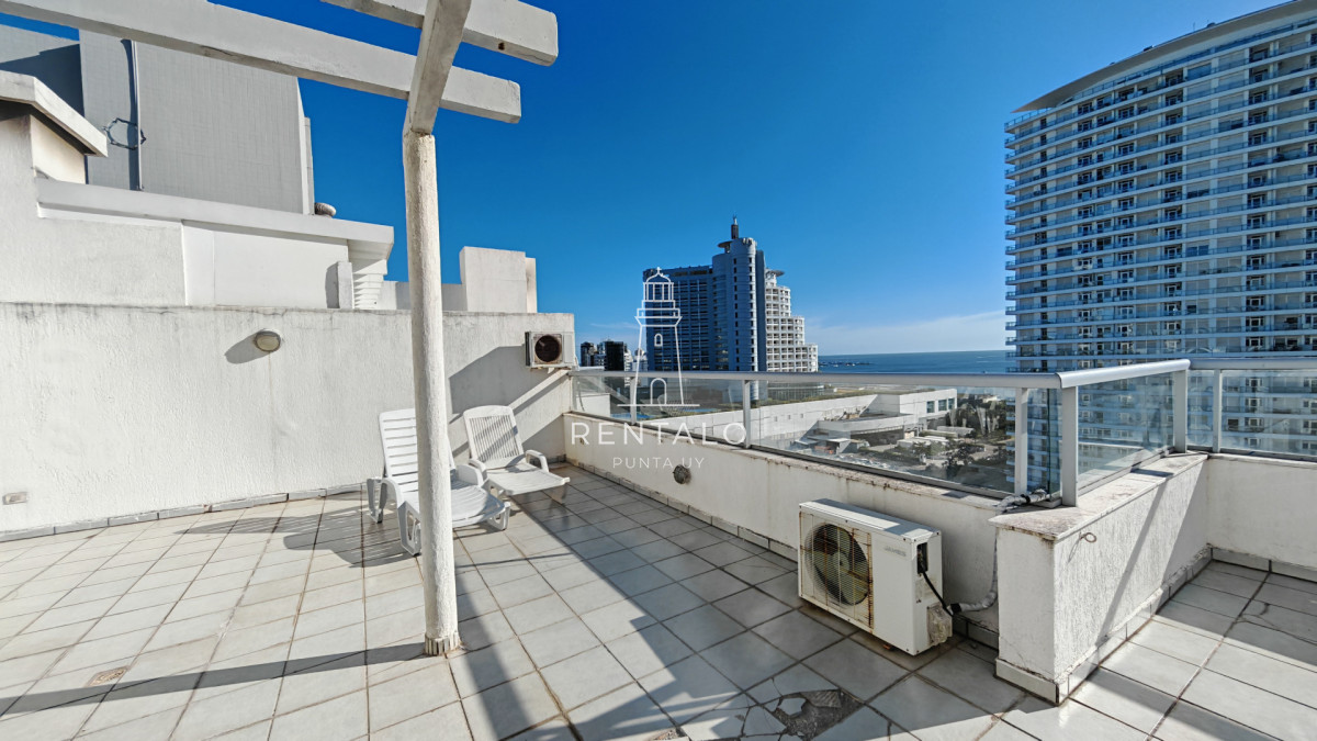 Apartamento ID.883 - Apartamento penthouse en venta 2 dormitorios en Punta del este 