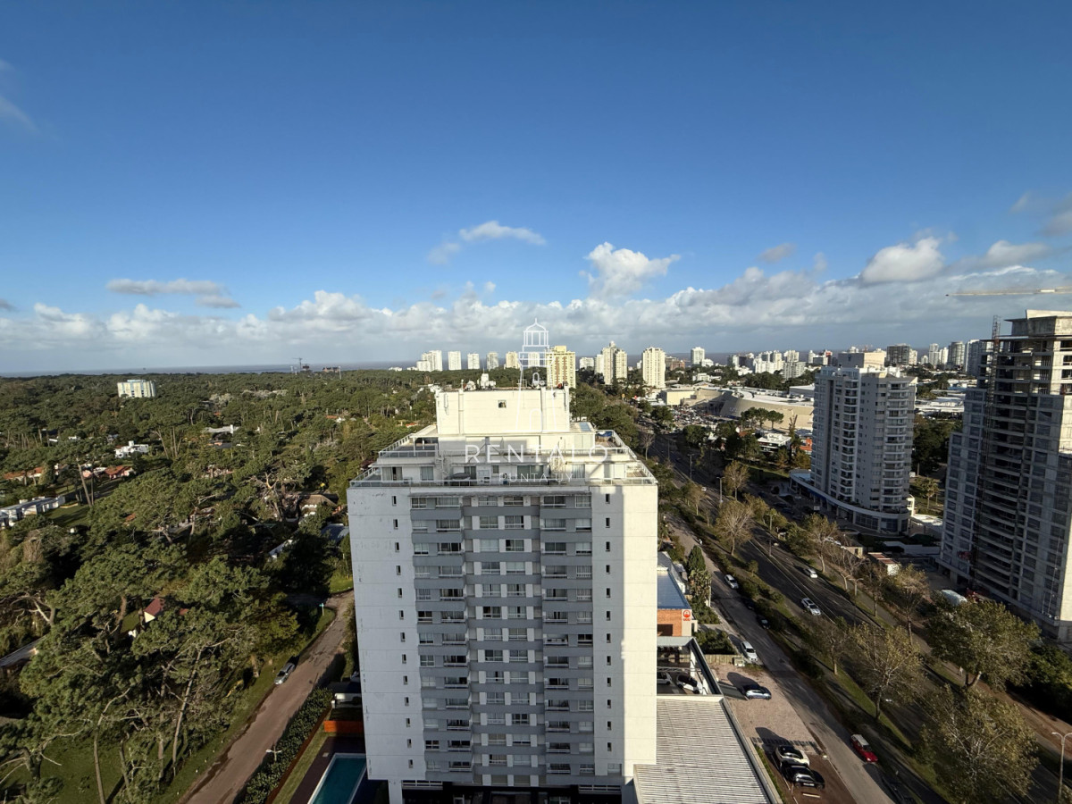 Apartamento ID.1012 - Penthouse en venta de 3 dormitorios en Punta del este oportunidad