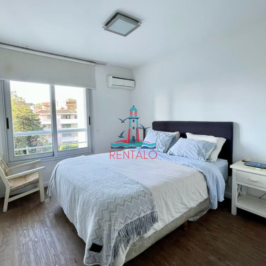 Apartamento ID.445 - Alquiler anual en Punta del este de 2 dormitorios 