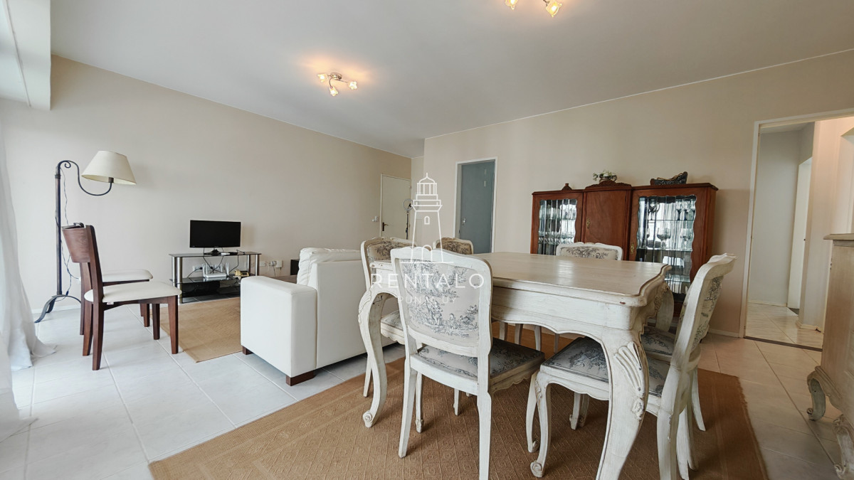 Apartamento ID.1095 - Apartamento penthouse en venta de 2 dormitorios 3 baños en Punta del este oportunidad