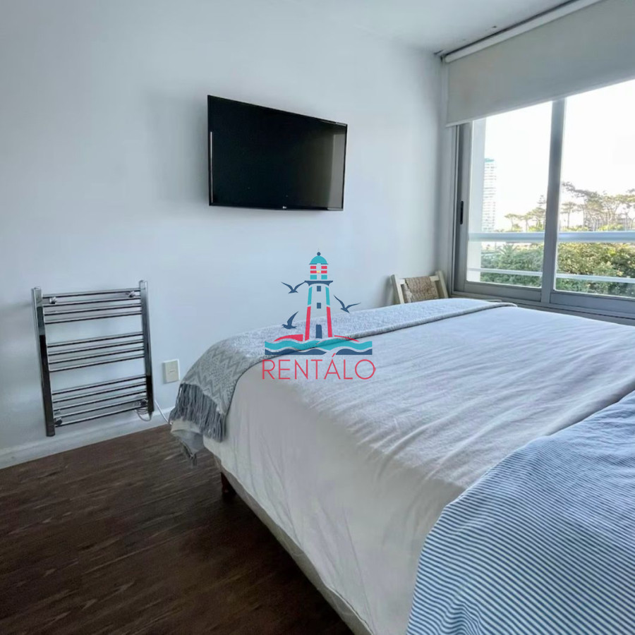 Apartamento ID.445 - Alquiler anual en Punta del este de 2 dormitorios 