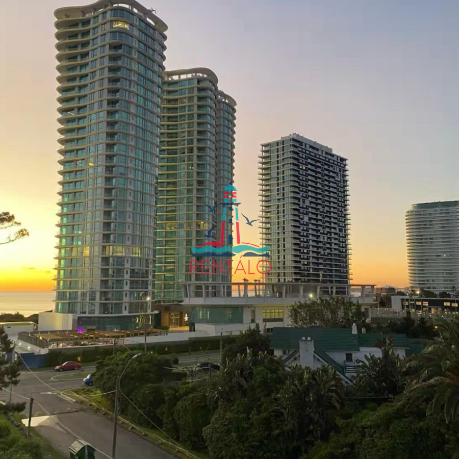 Apartamento ID.445 - Alquiler anual en Punta del este de 2 dormitorios 