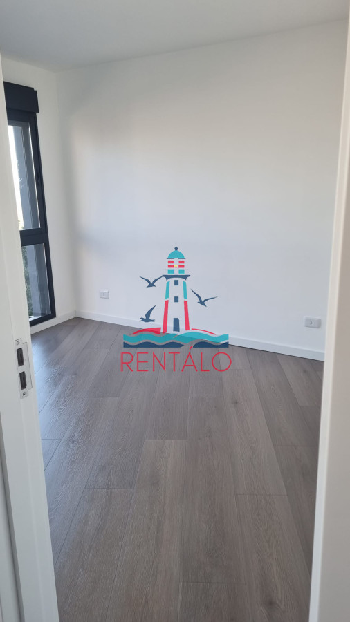 Apartamento ID.533 - Alquiler anual de 2 dormitorios en Punta del este