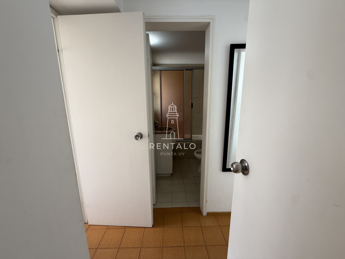 Apartamento ID.962 - Alquiler invernal apartamento 2 dormitorios y dos baños con vista al mar Punta del este