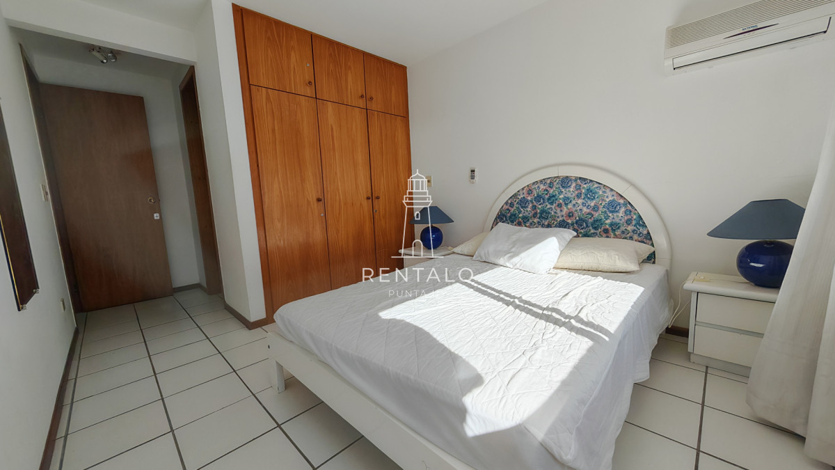 Apartamento ID.883 - Apartamento penthouse en venta 2 dormitorios en Punta del este 