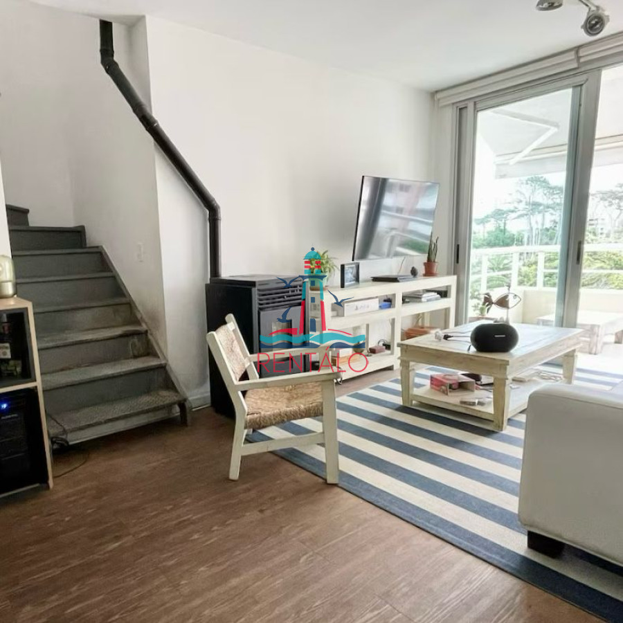 Apartamento ID.445 - Alquiler anual en Punta del este de 2 dormitorios 