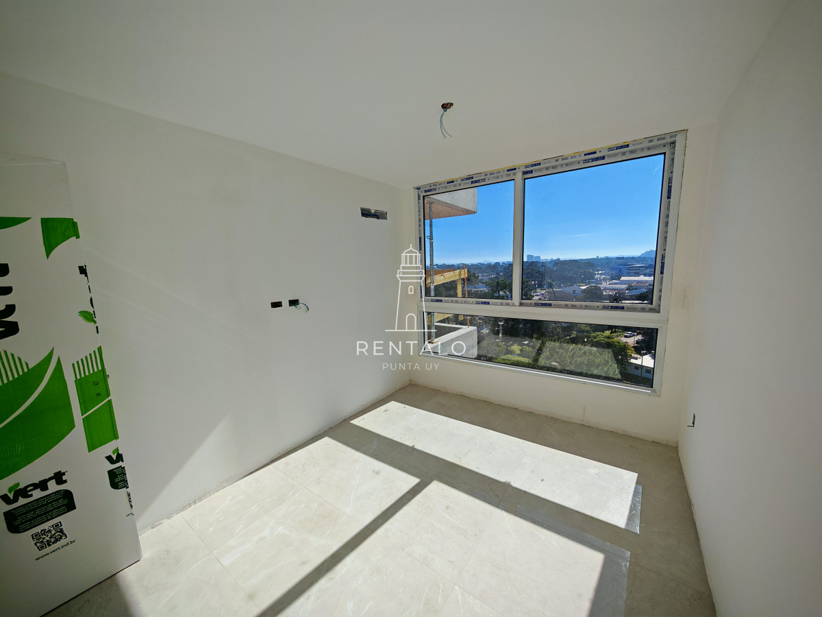 Apartamento ID.550 - Apartamento de 1 dormitorio en Punta del este View 2 con amenities