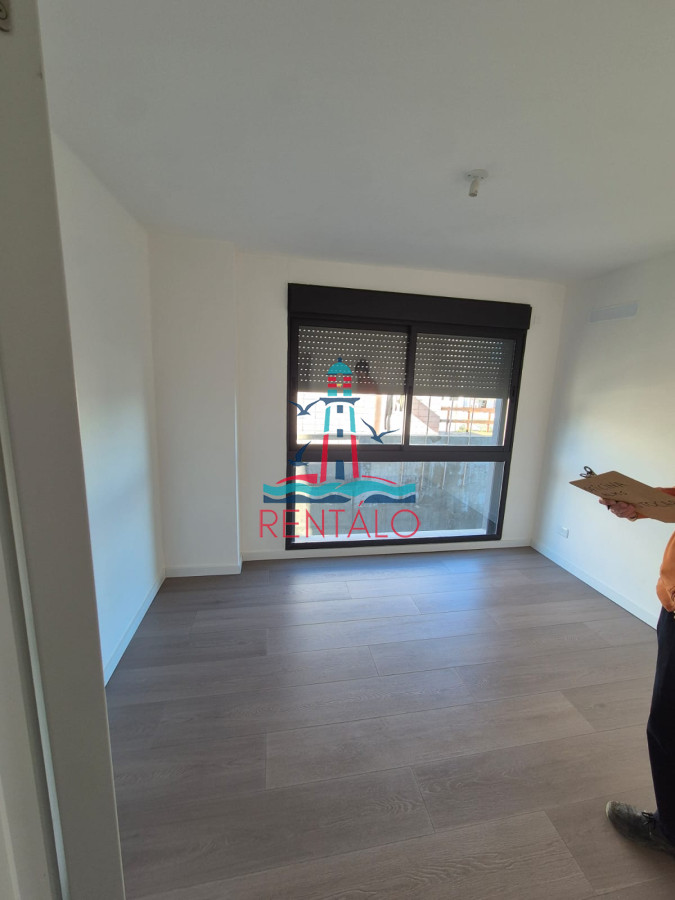 Apartamento ID.533 - Alquiler anual de 2 dormitorios en Punta del este