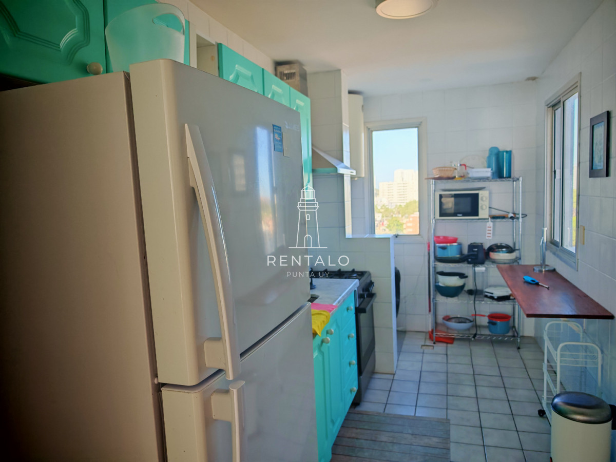 Apartamento ID.863 - En venta apartamento penthouse 3 dormitorios en Punta del este playa mansa parada 5 