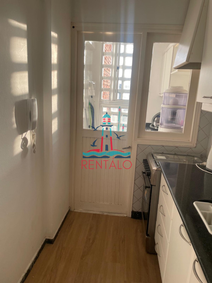 Apartamento ID.596 - Apartamento anual de 2 dormitorios Punta del este 
