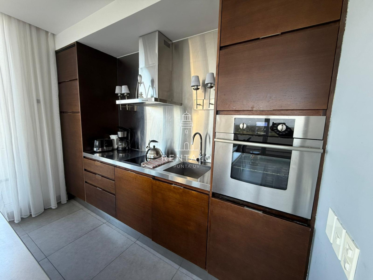Apartamento ID.1012 - Penthouse en venta de 3 dormitorios en Punta del este oportunidad