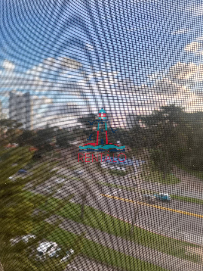 Apartamento ID.596 - Apartamento anual de 2 dormitorios Punta del este 