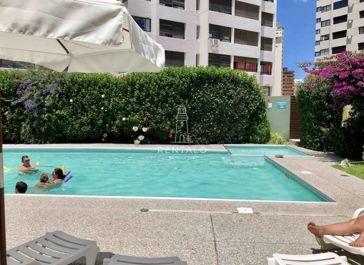 Apartamento ID.840 - Alquiler temporal de 3 dormitorios con vista al mar en Punta del este 