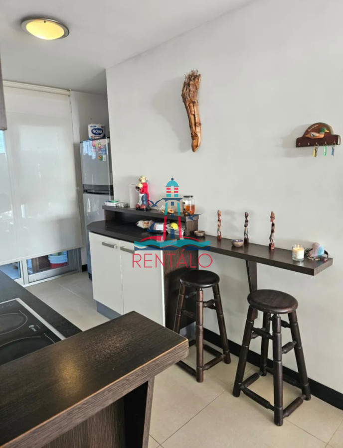 Apartamento ID.810 - En venta apartamento de 2 dormitorios en Punta del este con parrillero y vista al mar