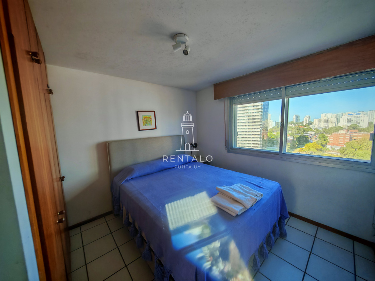 Apartamento ID.863 - En venta apartamento penthouse 3 dormitorios en Punta del este playa mansa parada 5 