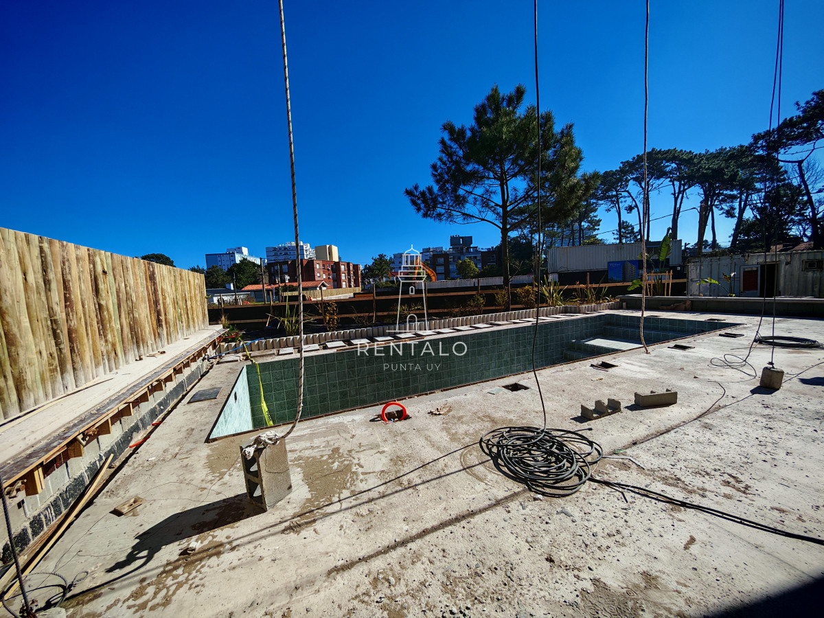 Apartamento ID.550 - Apartamento de 1 dormitorio en Punta del este View 2 con amenities