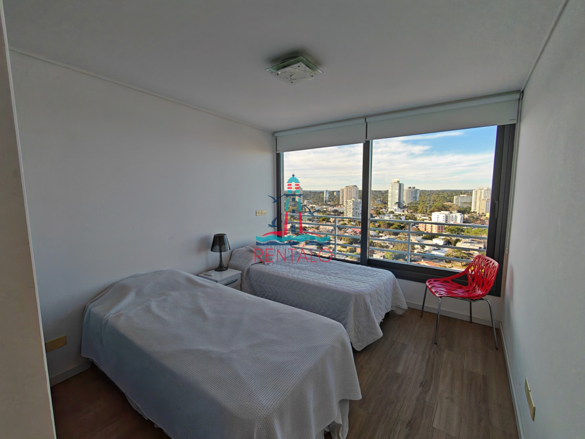 Apartamento ID.448 - Apartamento en venta en Punta del este de 2 dormitorios 