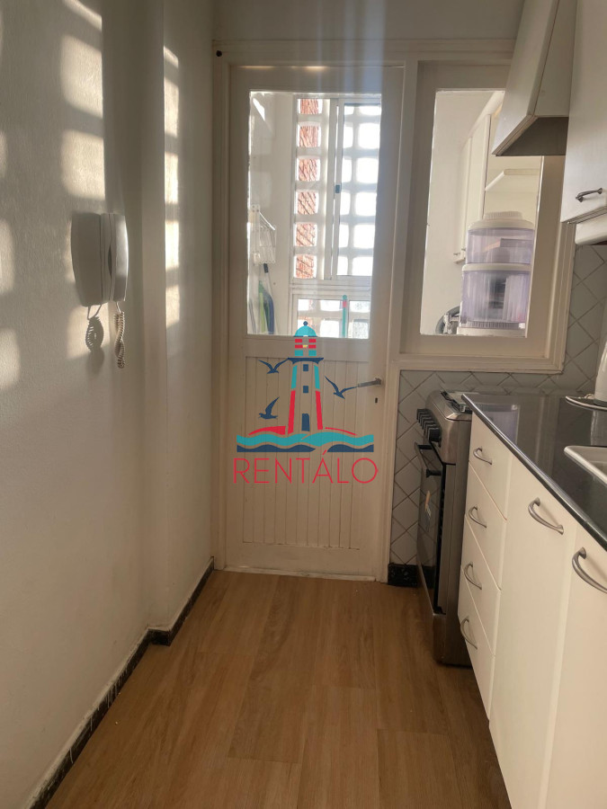 Apartamento ID.596 - Apartamento anual de 2 dormitorios Punta del este 