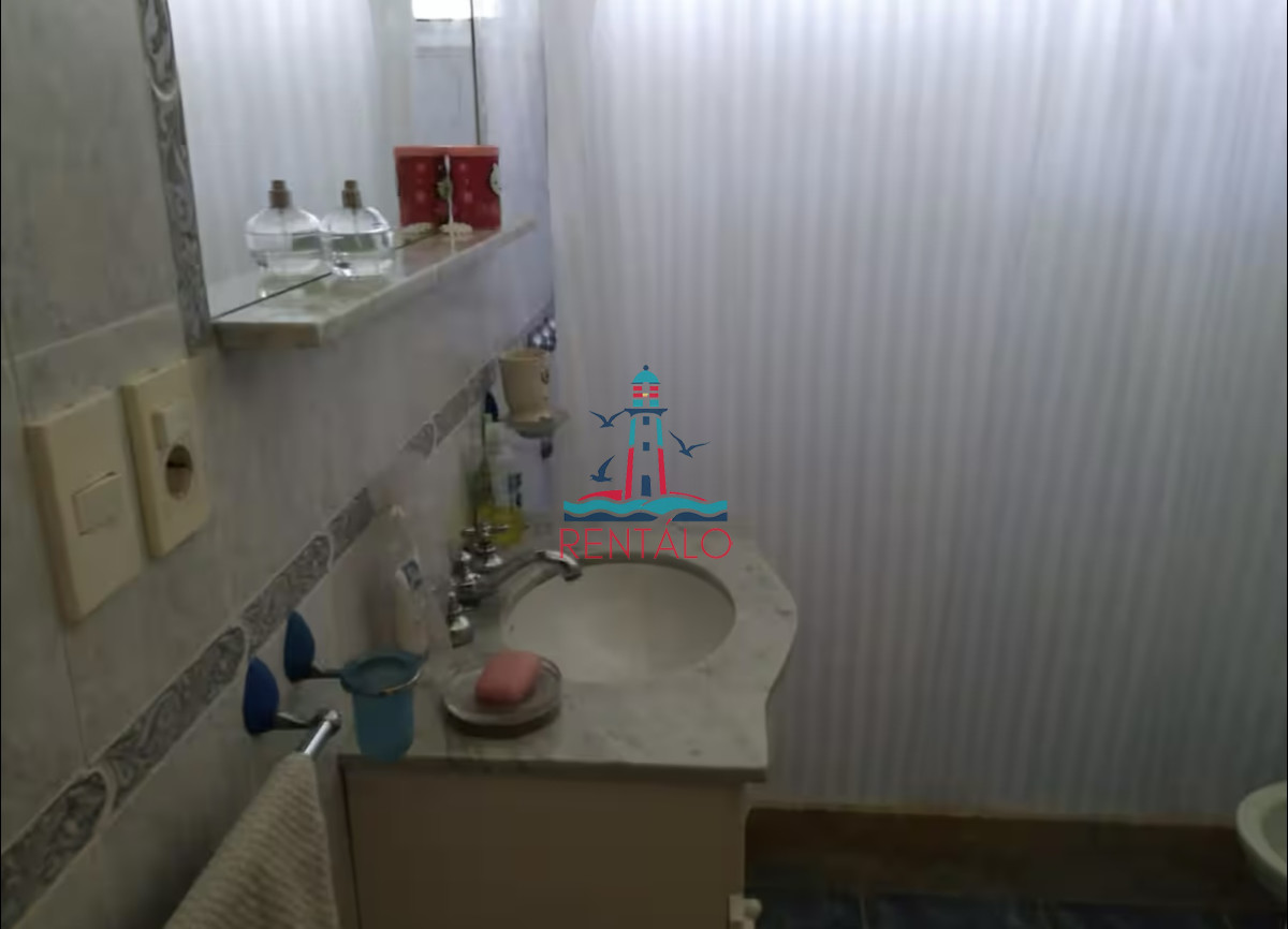 Casa ID.543 - Casa en alquiler temporal en Punta del Este 5 dormitorios con piscina 
