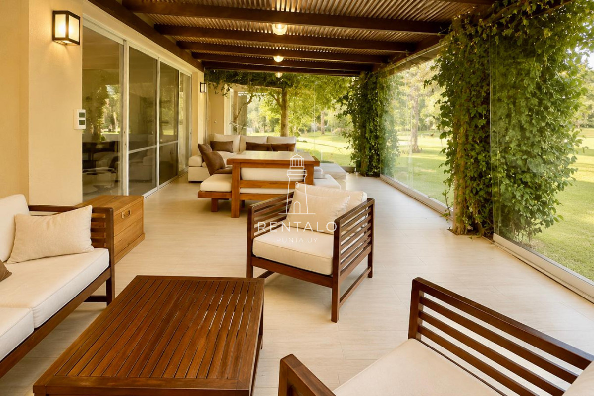 Casa ID.1305 - Casa en venta Rincon del Indio, Punta del este.