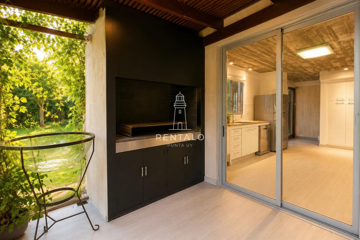 Casa ID.1305 - Casa en venta Rincon del Indio, Punta del este.