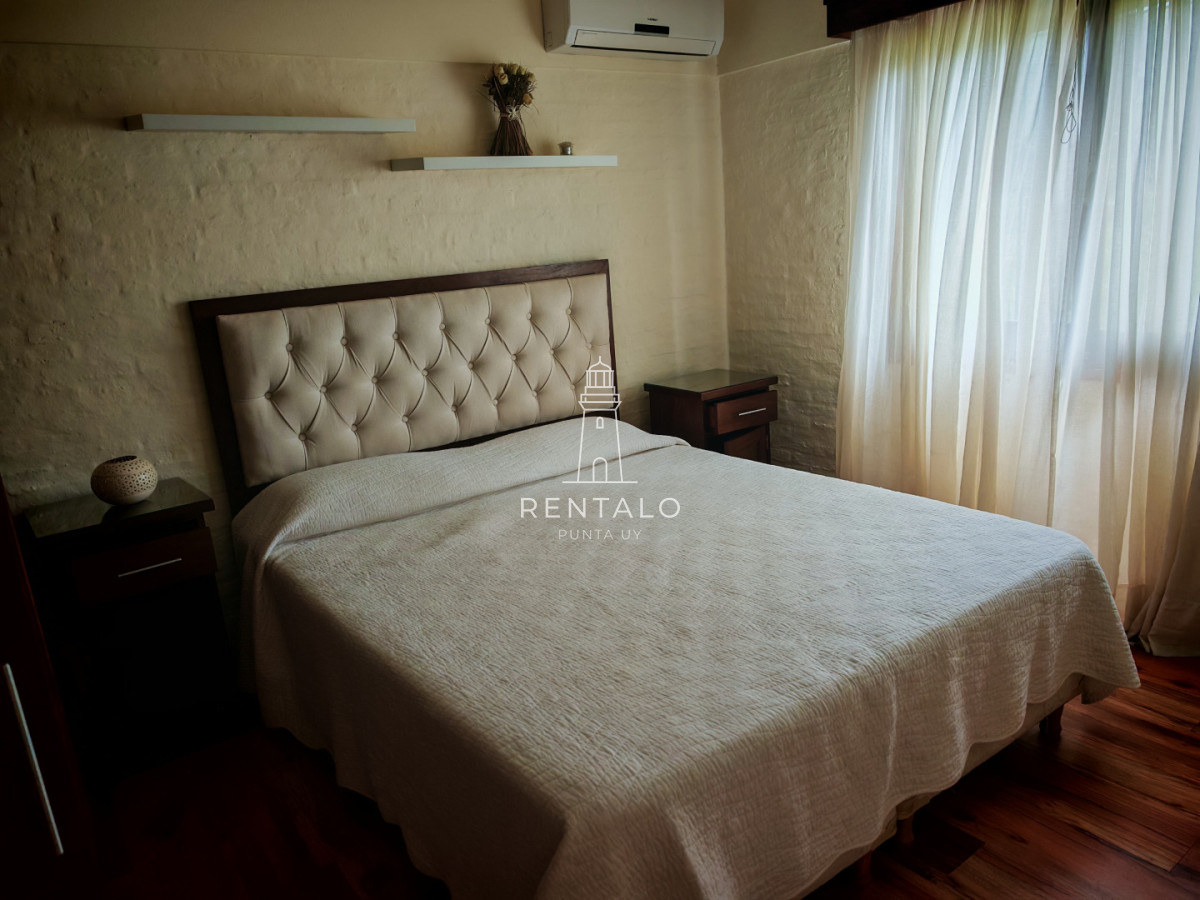 Casa ID.811 - Alquiler de temporada casa de 3 dormitorios en Punta del este 