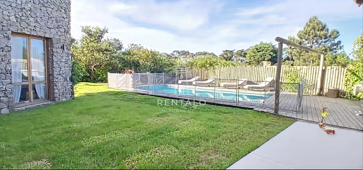 Casa ID.1256 - Hermosa casa en alquiler de temporada, Punta del Este