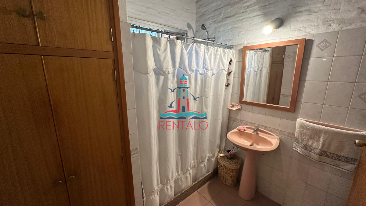 Casa ID.446 - Casa de 4 dormitorios en Salto con piscina 