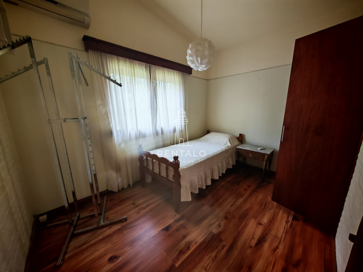 Casa ID.811 - Alquiler de temporada casa de 3 dormitorios en Punta del este 