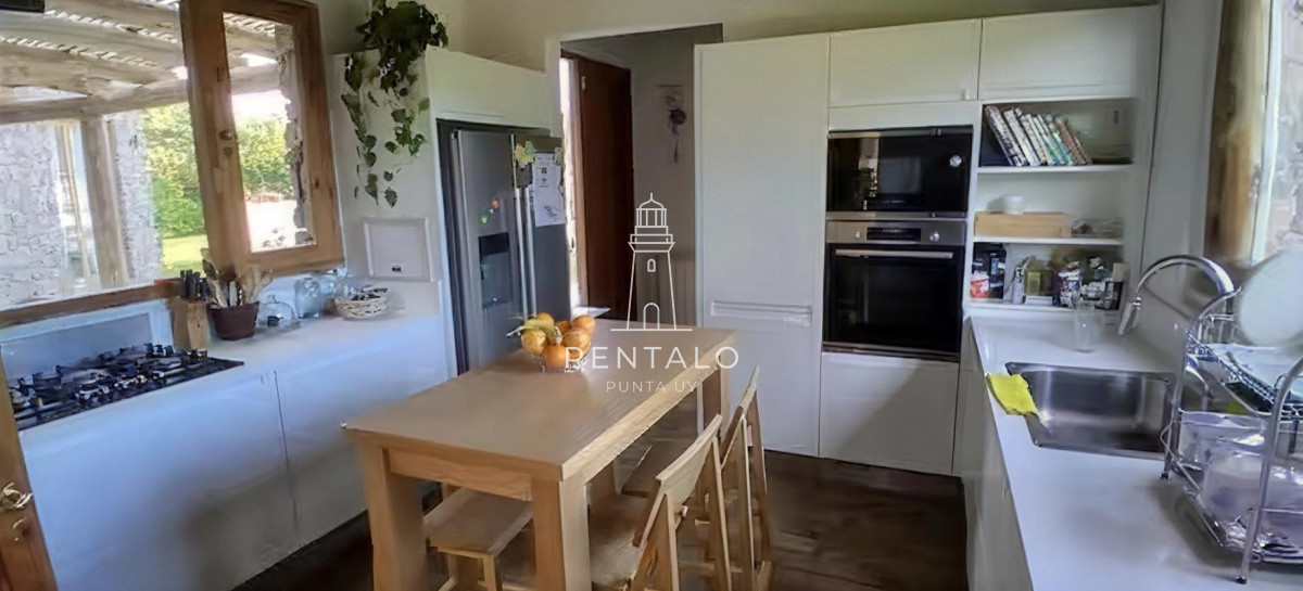 Casa ID.1256 - Hermosa casa en alquiler de temporada, Punta del Este
