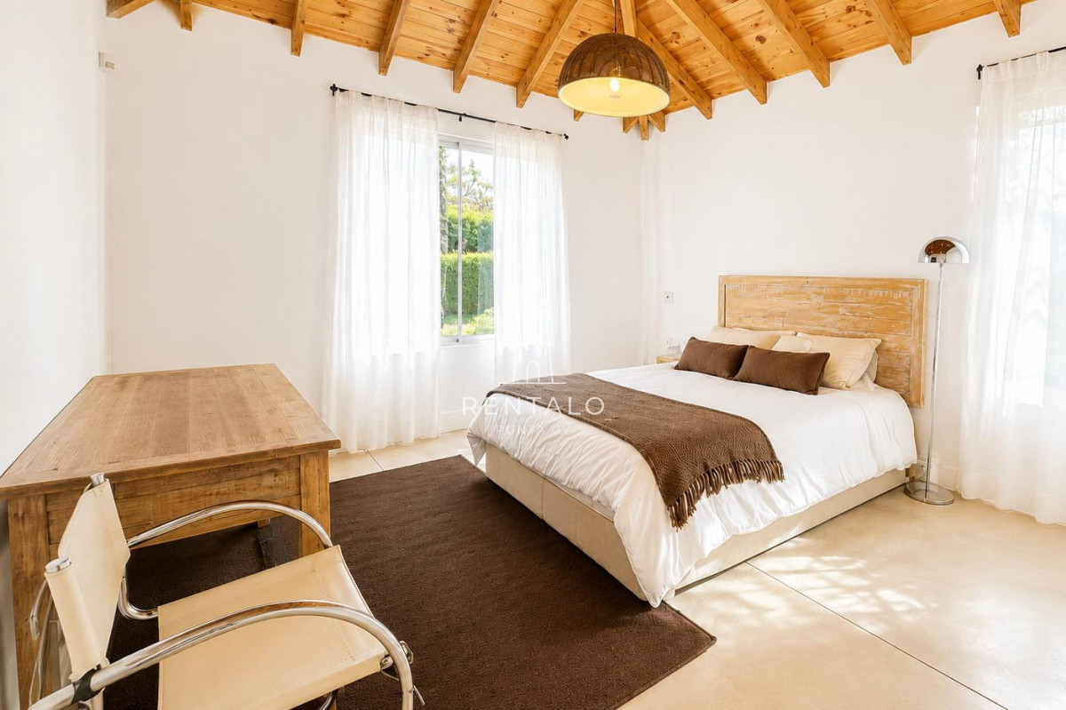 Casa ID.1305 - Casa en venta Rincon del Indio, Punta del este.