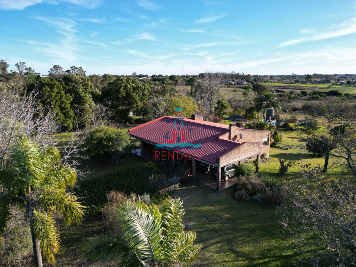Casa ID.446 - Casa de 4 dormitorios en Salto con piscina 