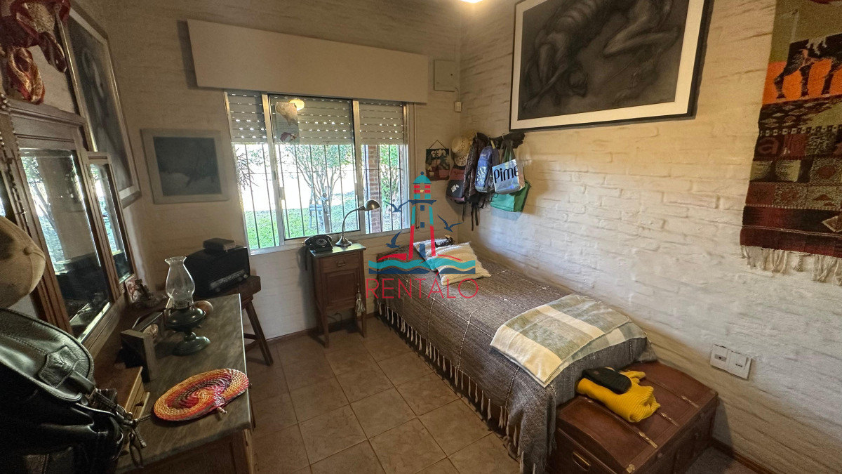 Casa ID.446 - Casa de 4 dormitorios en Salto con piscina 