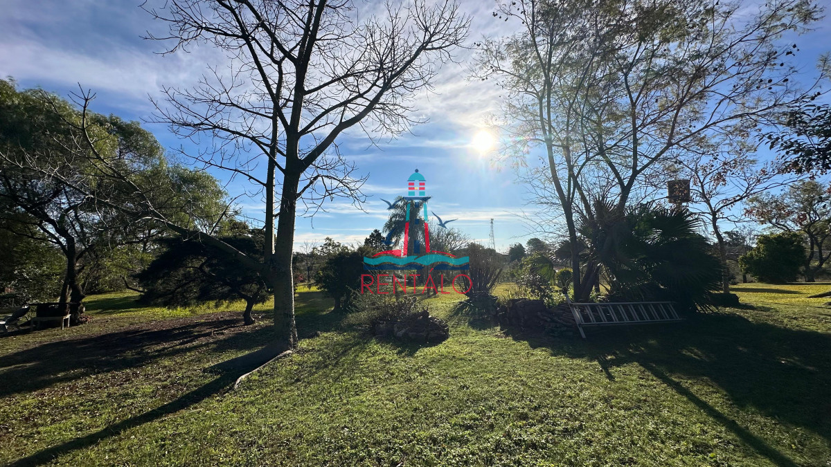 Casa ID.446 - Casa de 4 dormitorios en Salto con piscina 