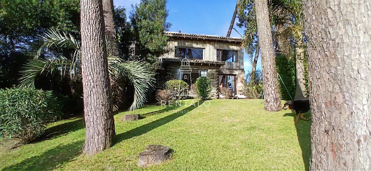 Casa ID.1256 - Hermosa casa en alquiler de temporada, Punta del Este