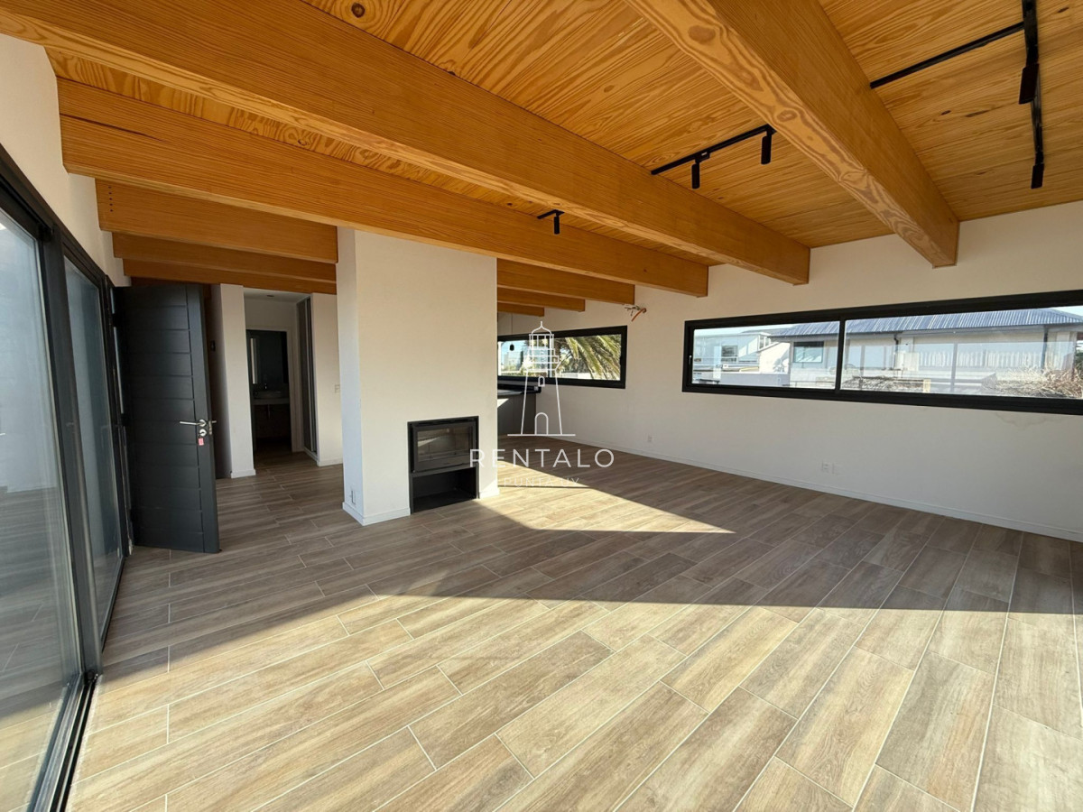 Casa ID.1075 - Casa en venta peninsula de Punta del este 4 dormitorios 
