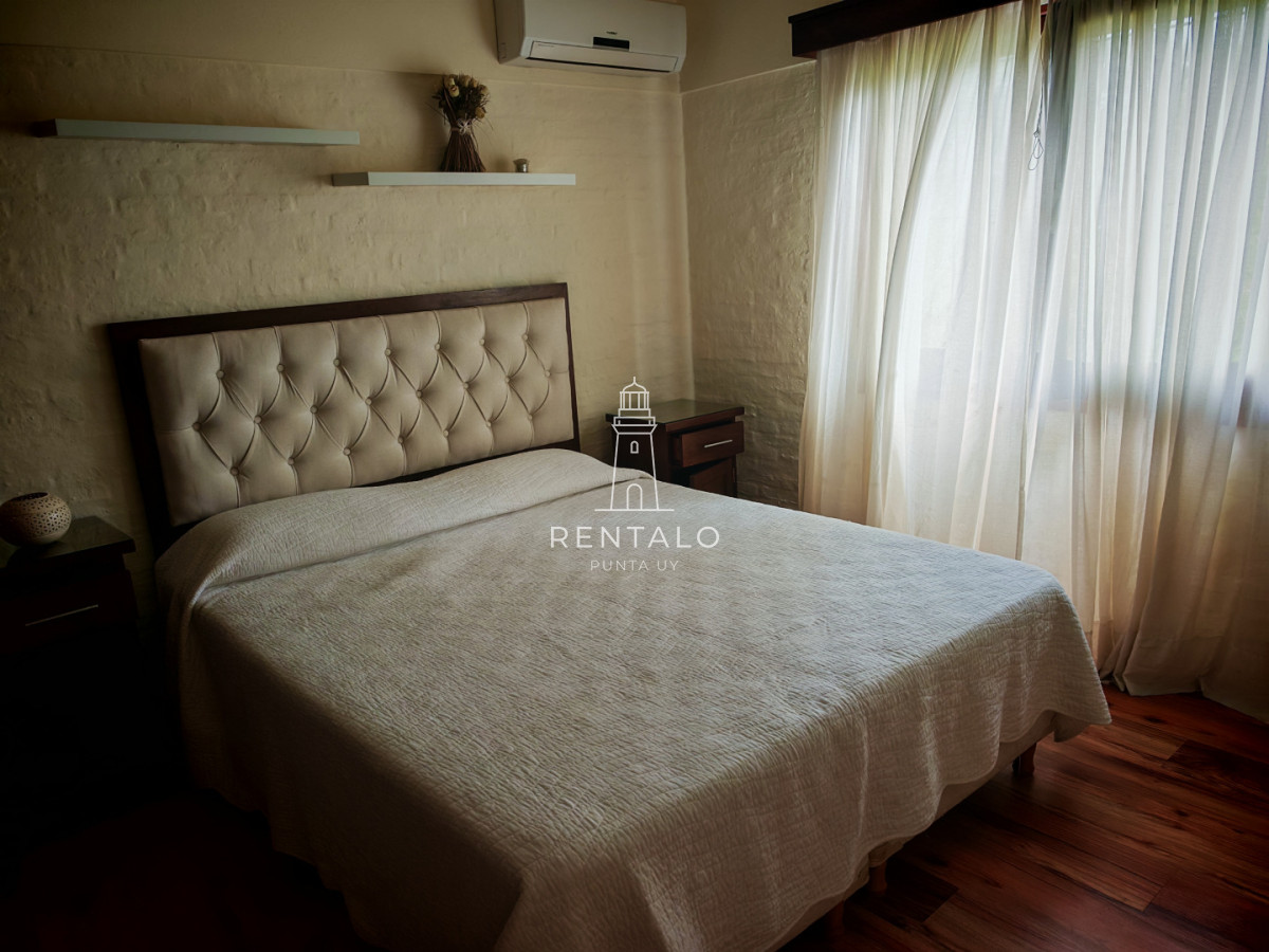 Casa ID.811 - Alquiler de temporada casa de 3 dormitorios en Punta del este 