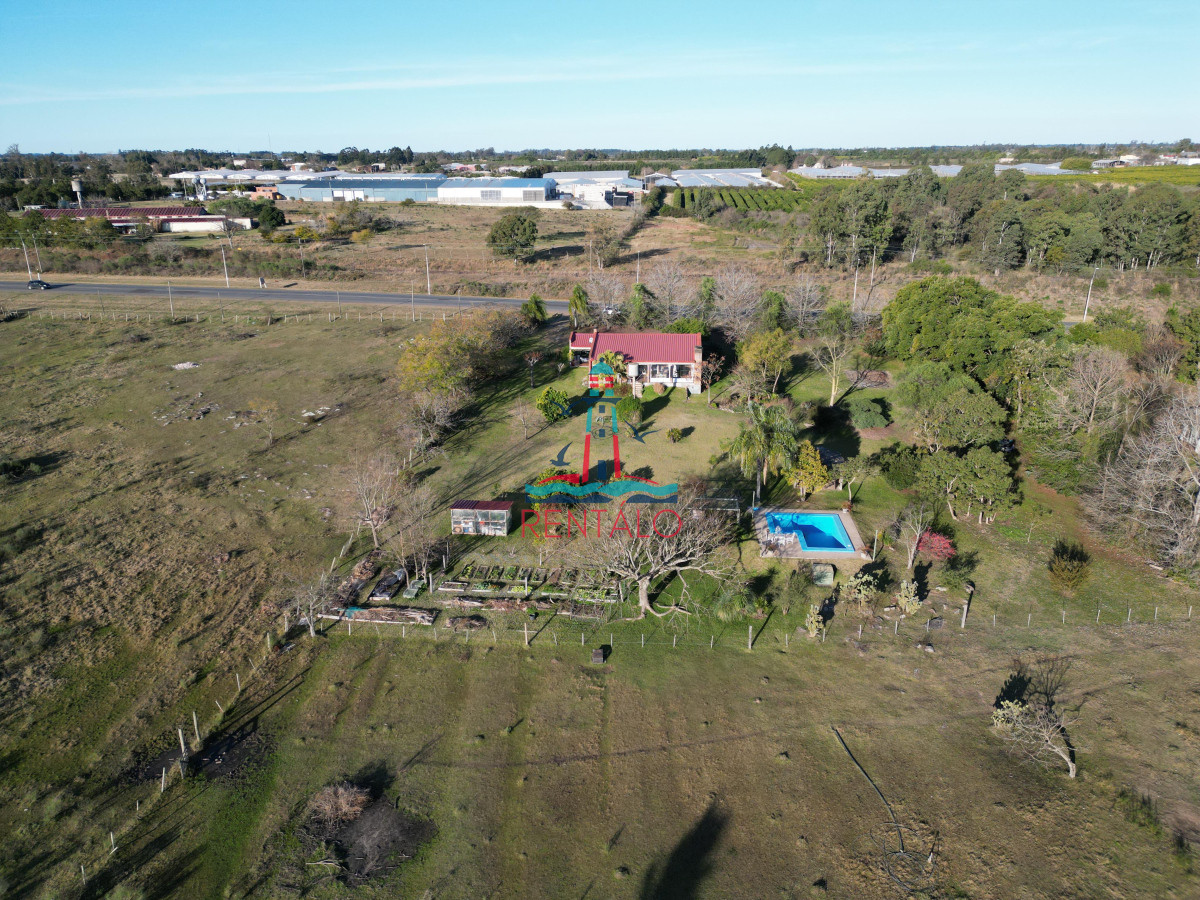 Casa ID.446 - Casa de 4 dormitorios en Salto con piscina 