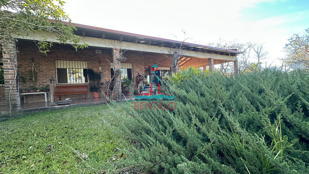 Casa ID.446 - Casa de 4 dormitorios en Salto con piscina 