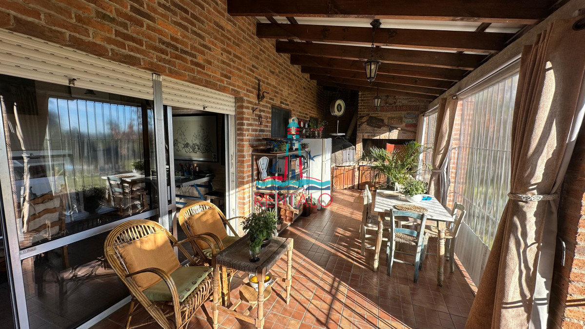 Casa ID.446 - Casa de 4 dormitorios en Salto con piscina 