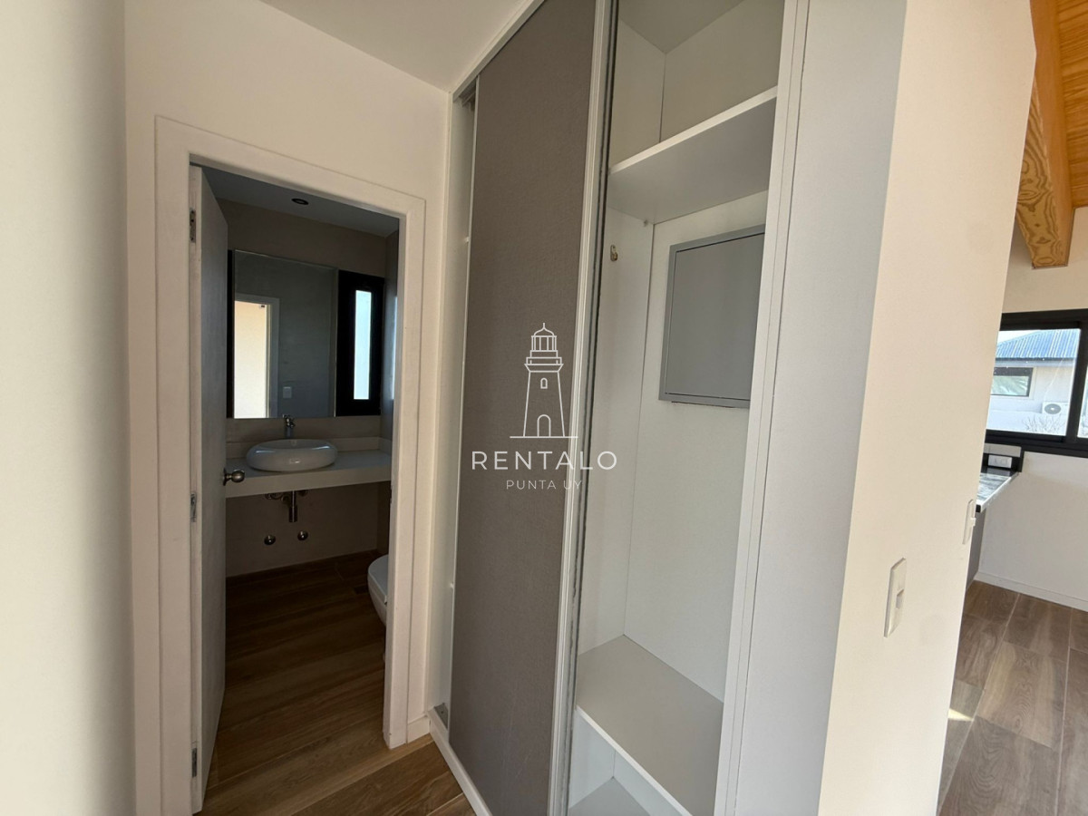 Casa ID.1075 - Casa en venta peninsula de Punta del este 4 dormitorios 
